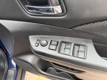 Honda CR-V 2.0 i-VTEC SE Auto 4WD Euro 6 5dr