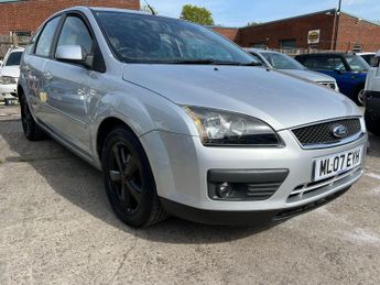 Ford Focus 1.6 Zetec Climate 5dr