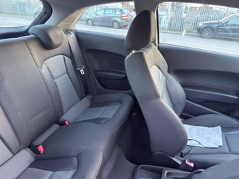 Audi A1 1.6 TDI Sport Euro 5 (s/s) 3dr