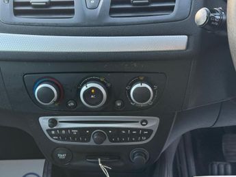 Renault Megane 1.6 16V Dynamique Euro 5 5dr