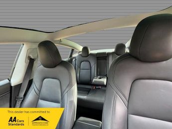 Tesla Model 3 (Dual Motor) Long Range Auto 4WDE 4dr