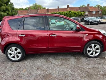 Nissan Note 1.6 16V Tekna Auto Euro 5 5dr