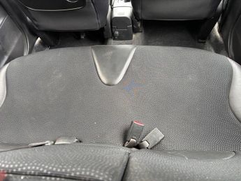 Nissan Note 1.6 16V Tekna Auto Euro 5 5dr