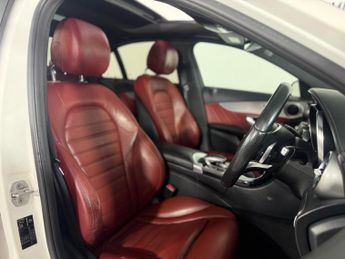 Mercedes-Benz C Class 2.1 C220 BlueTEC AMG Line (Premium) G-Tronic+ Euro 6 (s/s) 4dr