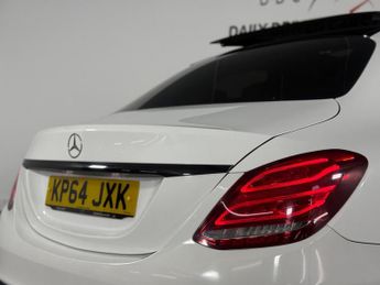 Mercedes-Benz C Class 2.1 C220 BlueTEC AMG Line (Premium) G-Tronic+ Euro 6 (s/s) 4dr