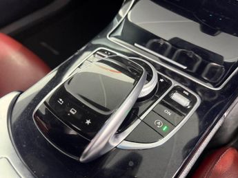 Mercedes-Benz C Class 2.1 C220 BlueTEC AMG Line (Premium) G-Tronic+ Euro 6 (s/s) 4dr