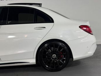 Mercedes-Benz C Class 2.1 C220 BlueTEC AMG Line (Premium) G-Tronic+ Euro 6 (s/s) 4dr