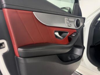 Mercedes-Benz C Class 2.1 C220 BlueTEC AMG Line (Premium) G-Tronic+ Euro 6 (s/s) 4dr