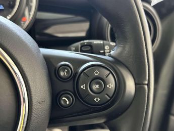 MINI Hatch 1.5 Cooper Classic Hatchback 5dr Petrol Steptronic Euro 6 (s/s) 