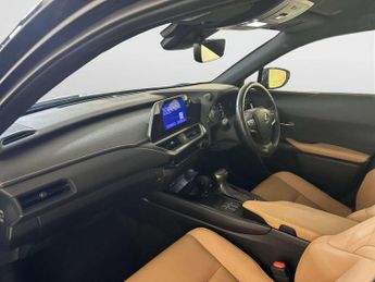 Lexus UX 2.0 250h F Sport Design SUV 5dr Petrol Hybrid E-CVT Euro 6 (s/s)