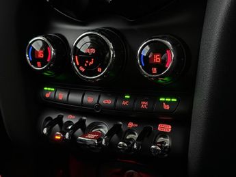 MINI Hatch 2.0 Cooper SD Auto Euro 6 (s/s) 3dr
