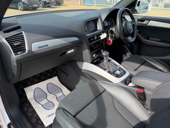 Audi Q5 2.0 TFSI S line Special Edition S Tronic quattro Euro 5 5dr