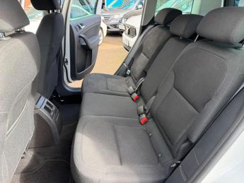 Skoda Yeti 2.0 TDI Black Edition SUV 5dr Diesel DSG 4WD Euro 5 (140 ps)