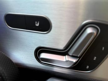 Mercedes-Benz CLA 2.0 CLA220 AMG Line (Premium Plus) Coupe 7G-DCT Euro 6 (s/s) 4dr