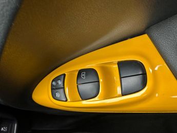 Nissan Juke 1.6 Tekna XTRON Euro 6 5dr