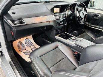 Mercedes-Benz E Class 2.1 E250 CDI BlueEfficiency Sport Tiptronic Euro 5 5dr