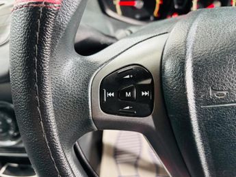 Ford Fiesta 1.4 Style + 5dr