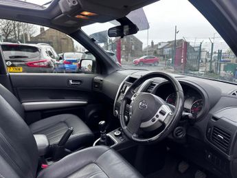 Nissan X-Trail 2.0 dCi Tekna 4WD Euro 5 5dr (AVM)