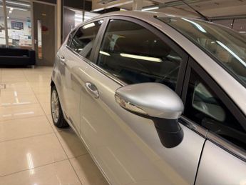 Ford Fiesta 1.6 TDCi Titanium 5dr