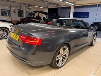Audi A5 Cabriolet 2.0 TDI S line Multitronic Euro 5 (s/s) 2dr