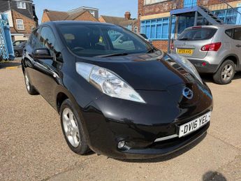 Nissan Leaf 30kWh Acenta Auto 5dr