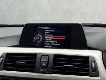 BMW 3 Series 2.0 320d ED EfficientDynamics Business Auto Euro 5 (s/s) 4dr