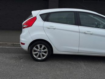 Ford Fiesta 1.4 Zetec 5dr
