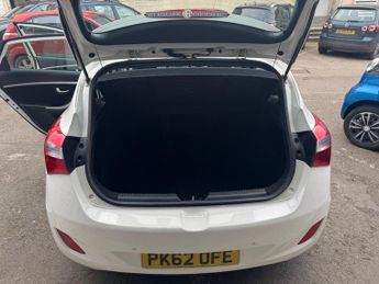 Hyundai i30 1.6 Active Auto Euro 5 5dr