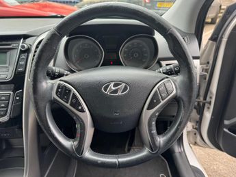 Hyundai i30 1.6 Active Auto Euro 5 5dr