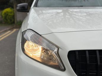 Mercedes-Benz A Class 1.6 A160 AMG Line (Executive) 7G-DCT Euro 6 (s/s) 5dr