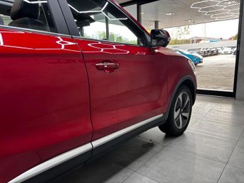 MG MG ZS 51.1kWh Trophy Auto 5dr