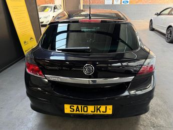 Vauxhall Astra 1.4i 16v SRi Sport Hatch 3dr