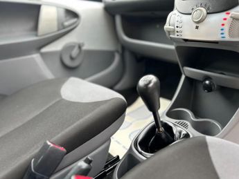 Peugeot 107 1.0 12V Urban Lite Euro 5 3dr