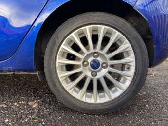 Ford Fiesta 1.0T EcoBoost Zetec Euro 6 (s/s) 5dr