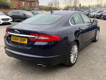 Jaguar XF 3.0d V6 Luxury Auto Euro 5 (s/s) 4dr