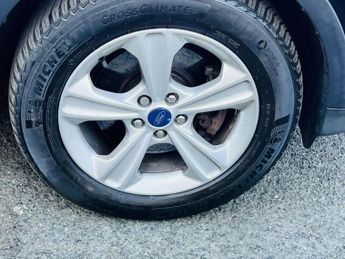 Ford Kuga 2.0 TDCi EcoBlue Zetec Powershift AWD Euro 6 (s/s) 5dr