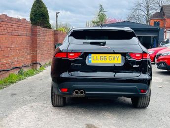 Jaguar F-PACE 2.0 D180 Prestige Auto AWD Euro 6 (s/s) 5dr