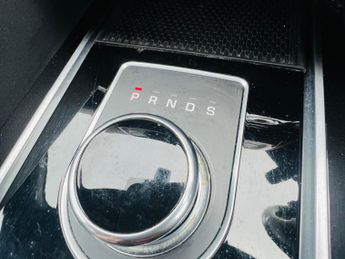 Jaguar F-PACE 2.0 D180 Prestige Auto AWD Euro 6 (s/s) 5dr