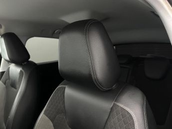 Vauxhall Grandland X 1.6 Turbo D BlueInjection Sport Nav Auto Euro 6 (s/s) 5dr