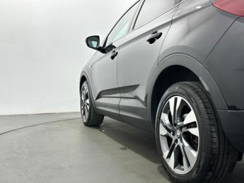Vauxhall Grandland X 1.6 Turbo D BlueInjection Sport Nav Auto Euro 6 (s/s) 5dr