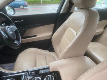 Jaguar XE 2.0d Prestige Auto Euro 6 (s/s) 4dr