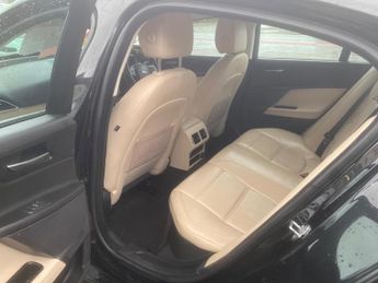 Jaguar XE 2.0d Prestige Auto Euro 6 (s/s) 4dr