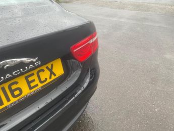 Jaguar XE 2.0d Prestige Auto Euro 6 (s/s) 4dr
