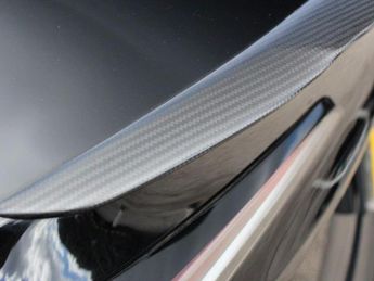 Tesla Model 3 (Dual Motor) Performance Auto 4WDE 4dr