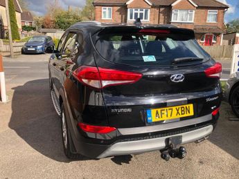 Hyundai TUCSON 2.0 CRDi SE Nav Auto 4WD Euro 6 5dr