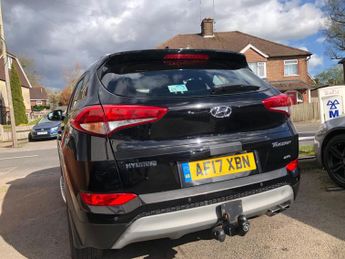 Hyundai TUCSON 2.0 CRDi SE Nav Auto 4WD Euro 6 5dr