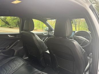 Ford Focus 1.5 EcoBlue ST-Line Vignale Auto Euro 6 (s/s) 5dr