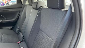Toyota Yaris 1.5 VVT-h Icon E-CVT Euro 6 (s/s) 5dr