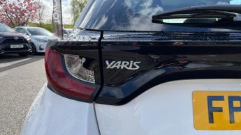 Toyota Yaris 1.5 VVT-h Icon E-CVT Euro 6 (s/s) 5dr