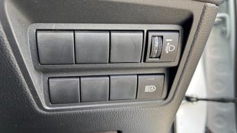 Toyota Yaris 1.5 VVT-h Icon E-CVT Euro 6 (s/s) 5dr